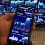 Indeks Bisnis-27 Ditutup Menguat, Saham CTRA hingga MIKA Kinclong