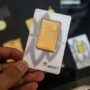 Antam Jatuh: Harga Emas Kini di Rp1.953.000 per Gram, Turun Tipis Rp3.000