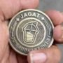 Keberuntungan Yudi: Menemukan Koin Viral Tahun 2025, Gemetar Menerima Hadiah Rp100 Juta