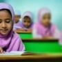 Kotoran: Tempat Bersembunyinya Bakteri dan Kuman? Jawaban PAI untuk Siswa SD Kelas 1 Halaman 156, 158, 160. Apa Hubungan Kuku Panjang dengan Masalah Kesehatan?