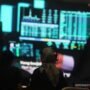 Ikuti Pergerakan Top Losers LQ45 Seiring IHSG Menguat Jumat Ini (23/5): TLKM, JPFA, dan ACES Bergerak