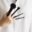 5 Tip Mudah Membersihkan Kuas Makeup agar Tetap Bersih dan Tahan Lama