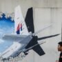 Karir Melambung Setelah Sindiran MH370, Komedian Singapura Enggan Meminta Maaf