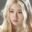 Huh Yunjin dari LE SSERAFIM Tidak Akan Hadir di Weverse Con 2025 Karena Masalah Nyeri Punggung Bawah
