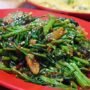 Resep Sederhana: Tumis Kangkung dan Jamur Enoki yang Luar Biasa