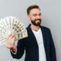 5 Zodiak yang Tak Diragukan Lagi Akan Jadi Orang Sukses dan Kaya Berkat Peluang Mereka Terus-Menerus
