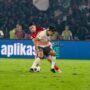 Striker China Gembira Bisa Menukar Jersey dengan Kevin Diks, Berharap Tim Nasional Indonesia Lolos ke Piala Dunia 2026
