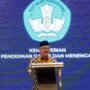 Guru Honorer Akan Menerima Bantuan Rp 300 Ribuan Mulai Bulan Depan