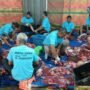 Pasar Induk Kramat Jati Sebar 5.070 Paket Daging Kurban, dari Warga hingga Kuli Panggul Ramaikan Acara Ini