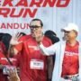 Lomba Lari Seru Soekarno di Bandung Berhasil, Ribuan Peserta Hiburan dengan Juicy Luicy